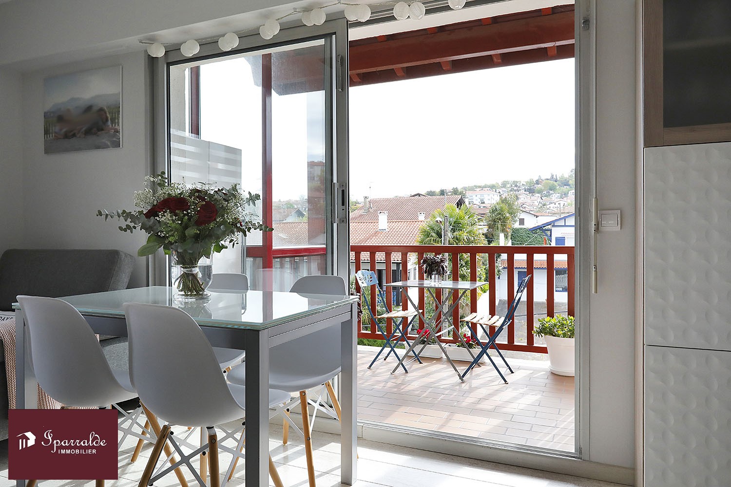 Magnifique T5  avec Terrasse, refait à neuf.