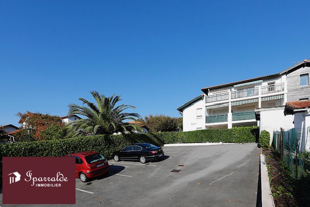 Proche Baie: T2 mesurant 38.74m² avec 2 Terrasses et Parking privati...