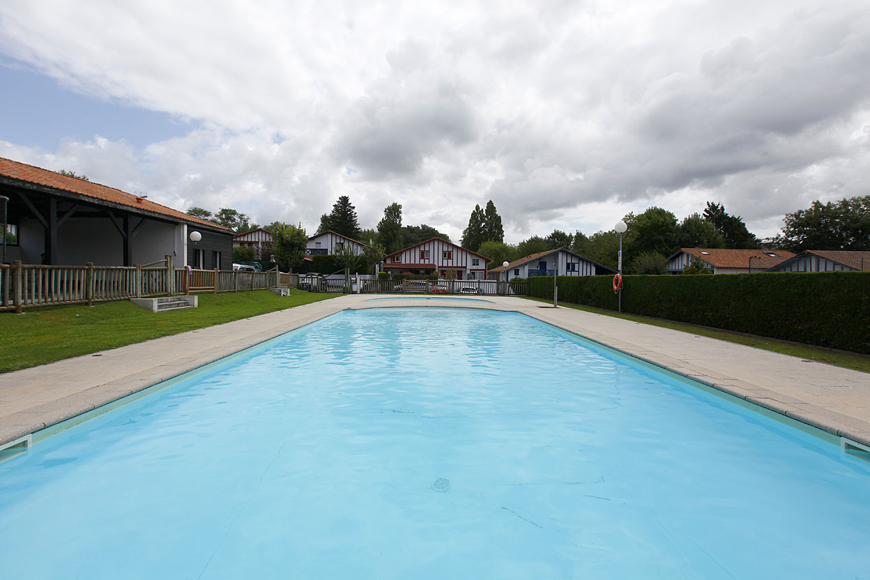 A vendre,joli T4 dans résidence securisée avec jardin privatif expo...
