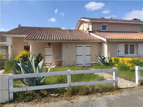 Joli appartement traversant T3, avec Jardin et Piscine