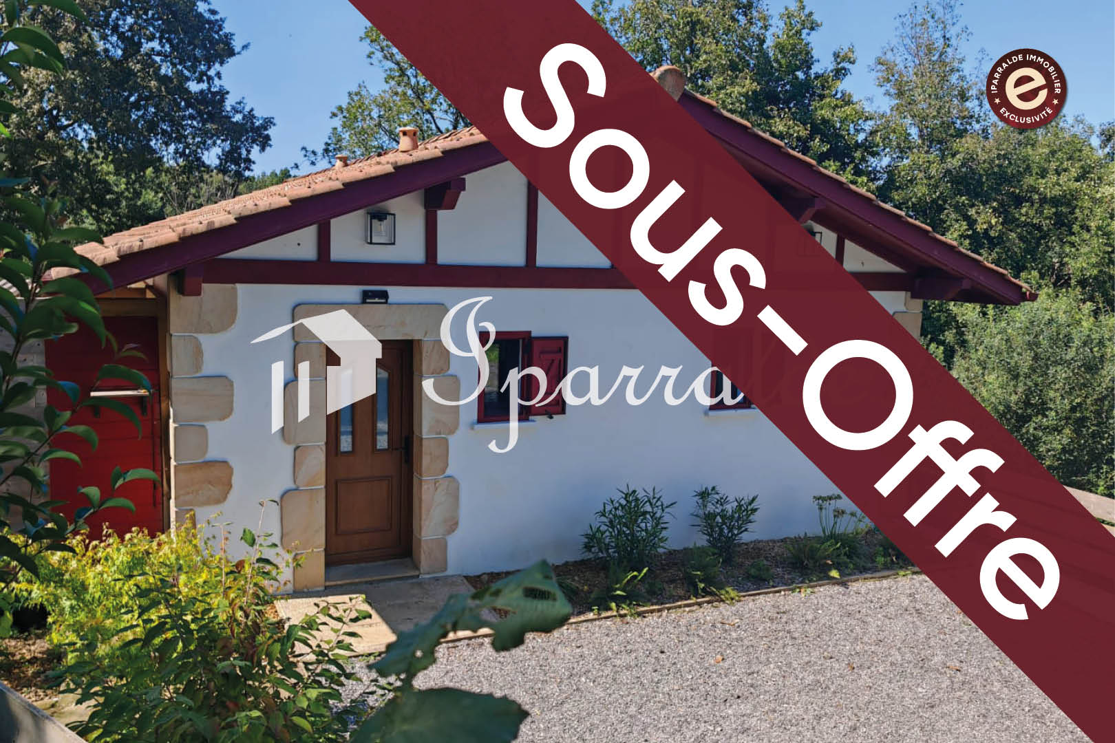 BIRIATOU – Maison contemporaine de plain-pied avec grand terrain et...