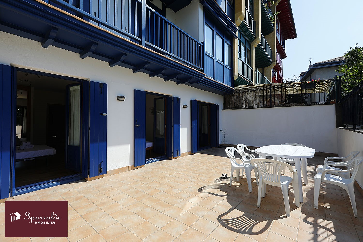 Appartement de standing T3 à vendre à Fontarrabie, village médieva...