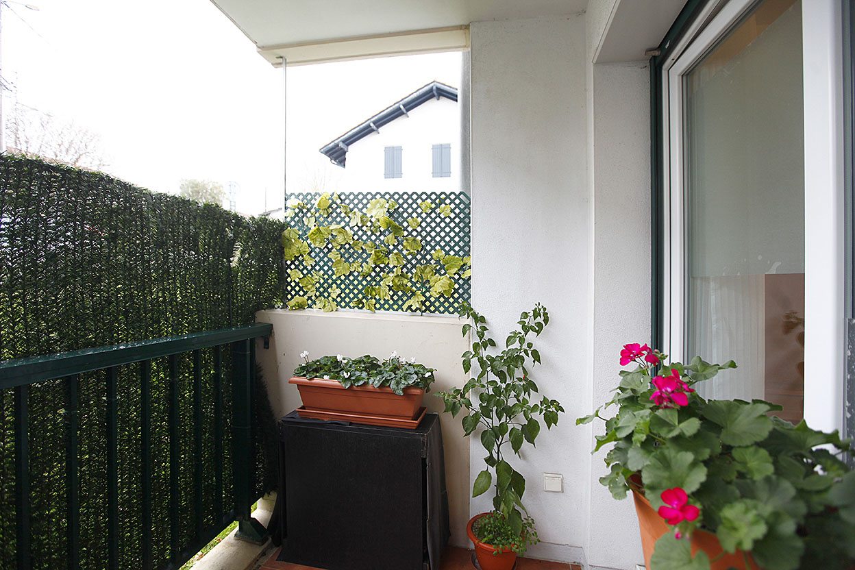 À Hendaye, appartement balcon à vendre avec IPARRALDE IMMOBILIER 