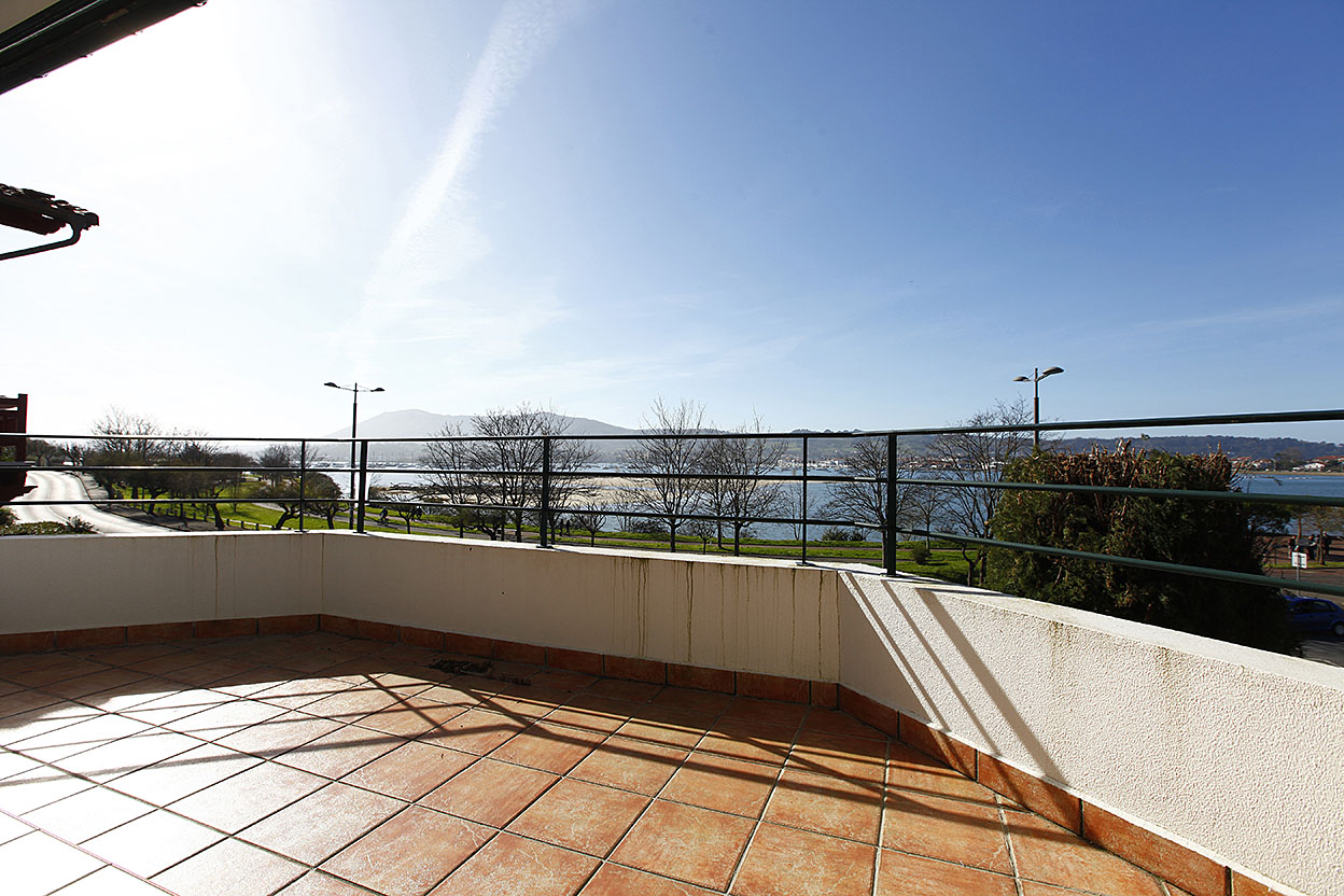 En vente emblématique appartement dans un bel immeuble de prestige �...